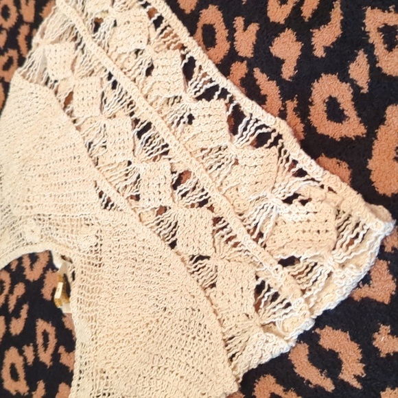 Crochet rebellion top - Picture 3 of 6